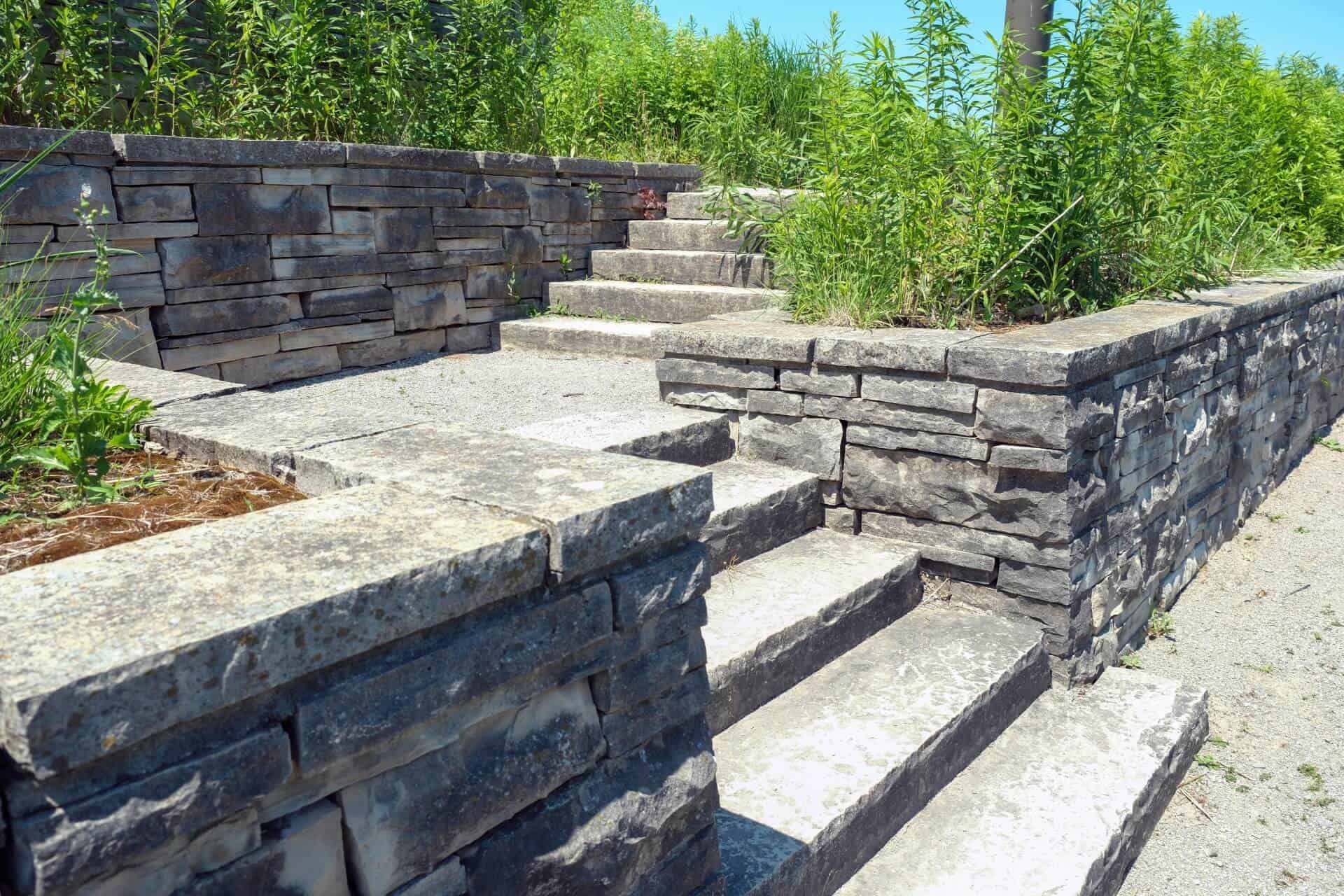 Luxury Landscaping Natural Stone Retaining Wall Ameristrong